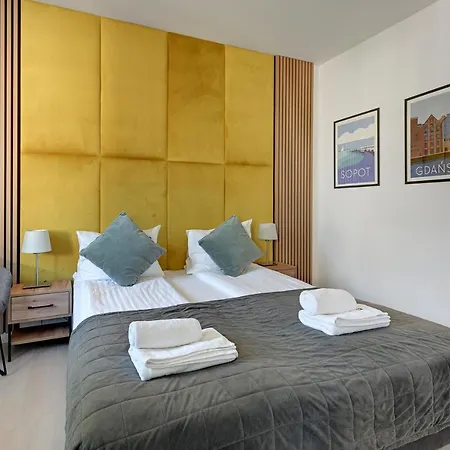 Lion Apartments - Chopina 29 With Parking 5 Min From The Beach And Center Sopoty Exteriér fotografie