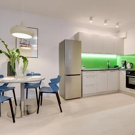 Lion Apartments - Chopina 29 With Parking 5 Min From The Beach And Center Sopoty Exteriér fotografie