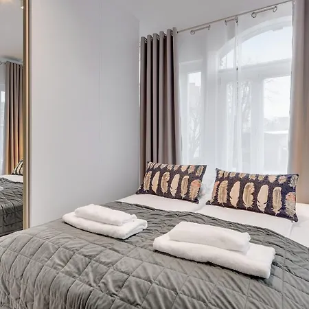Lion Apartments - Chopina 29 With Parking 5 Min From The Beach And Center Sopoty Exteriér fotografie